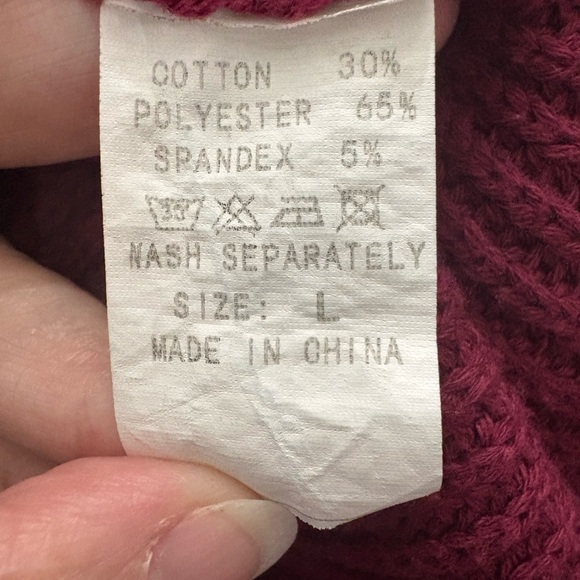 PrettyGarden Maroon / Wine V-Neck Ruched Sweater Size Large - Picture 4 of 4